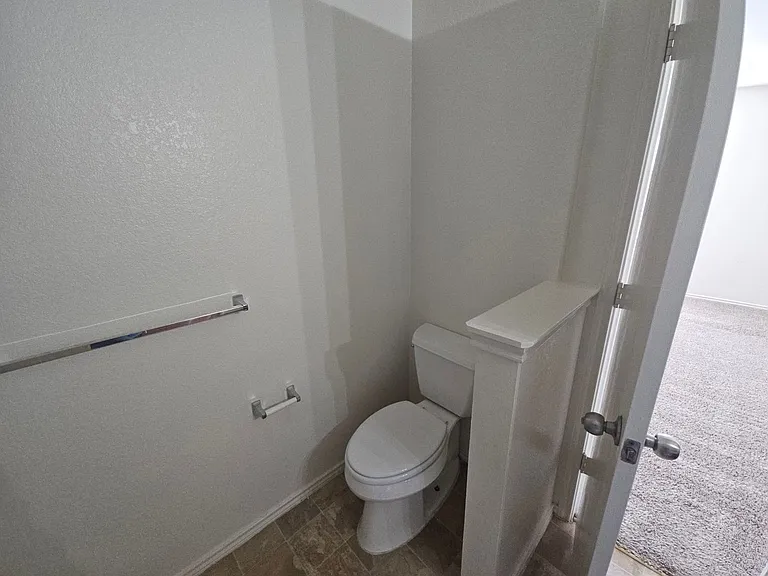 1432 Lauren Dr — Photo 22