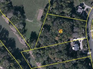 432 Stonemeadow Rd, Clarksville, TN 37043