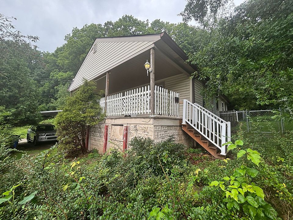 1st image of 655 Beatty Rd
