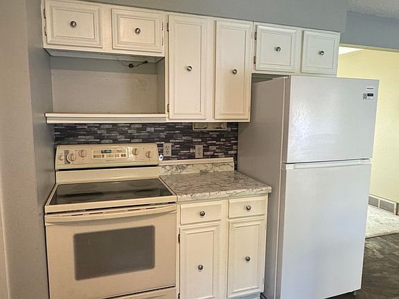 3rd image of 1023 N 7th St