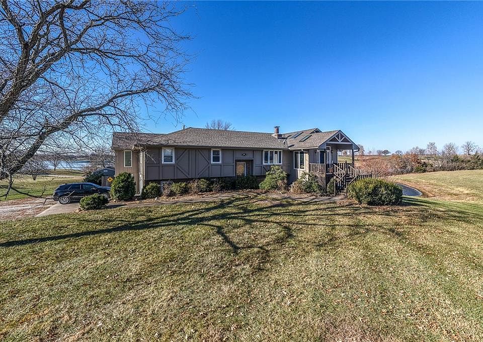 1st image of 10921 City Lake Dr