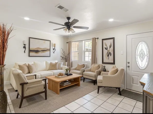 7228 Nosilla St, Fort Worth, TX 76112