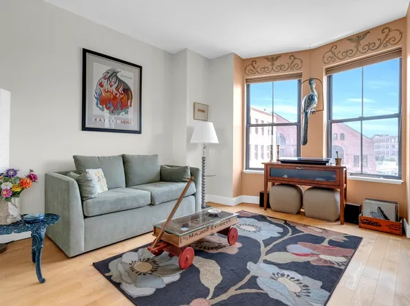 519 Harrison Ave APT D316, Boston, MA 02118