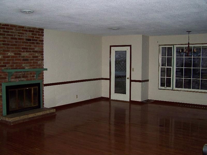 1st image of 1822 Woodhaven Dr