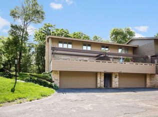 103 Birnamwood Dr, Burnsville, MN 55337