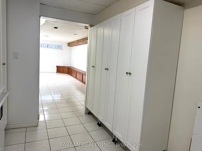 255 Sussex Ave #BASEMENT — Photo 14