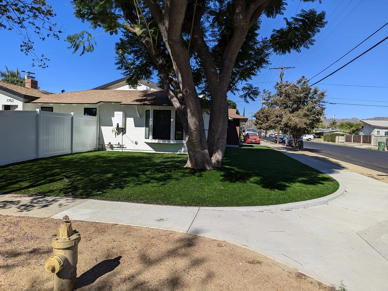 7755 Capistrano Ave — Photo 3