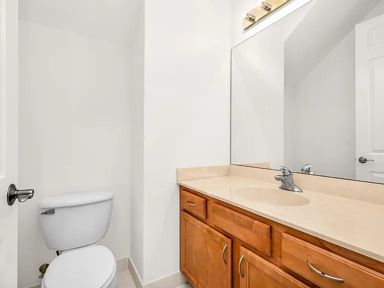 650 Pacific Grove Dr #5 — Photo 7