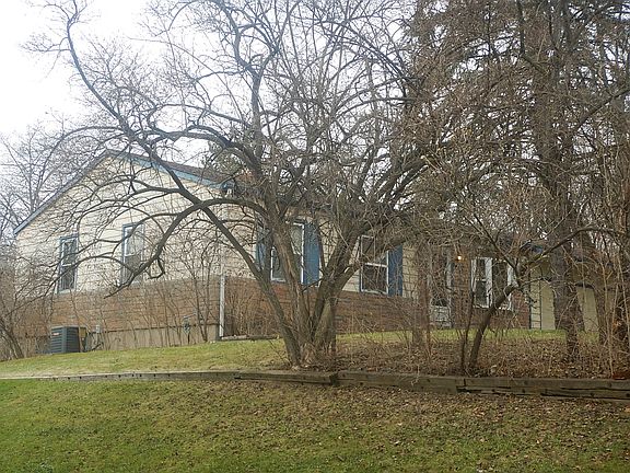 2nd image of 7722 Westview Ln