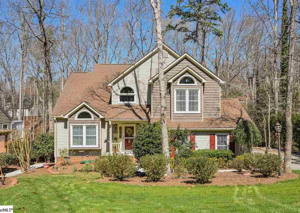 1st image of 208 Wild Horse Creek Dr
