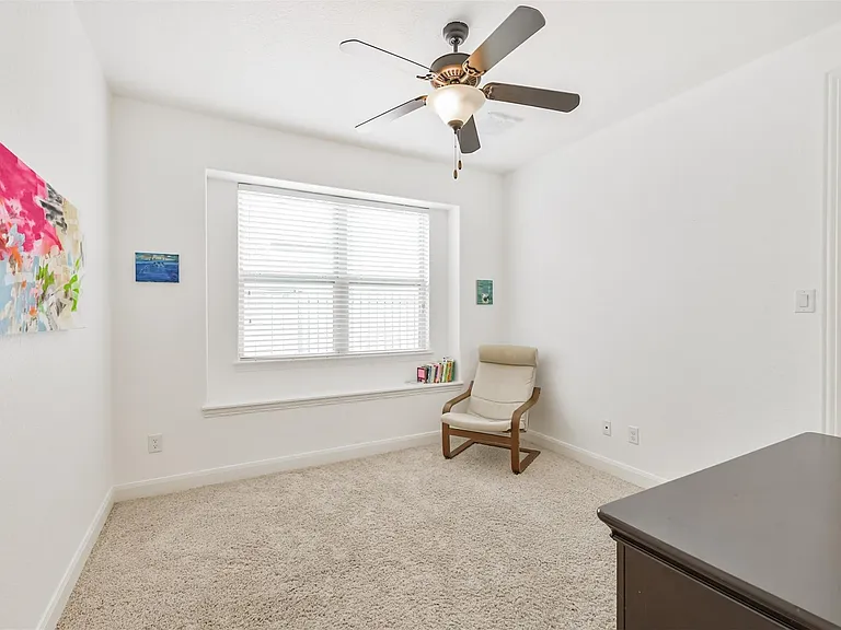 23 Langstone Pl — Photo 26