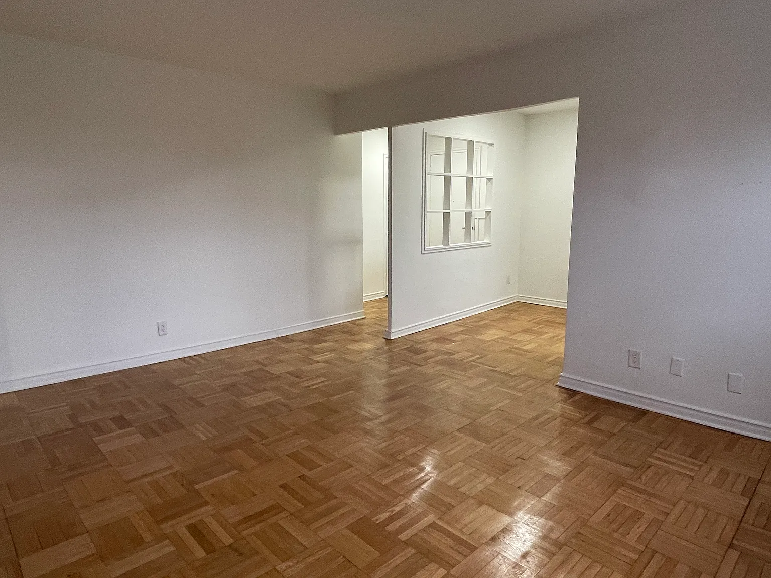285 Park Lawn Road — Photo 3