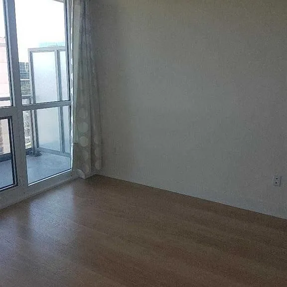 88 Sheppard Ave E #1510 — Photo 7