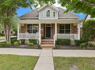 6016 Frost St, North Richland Hills, TX 76180