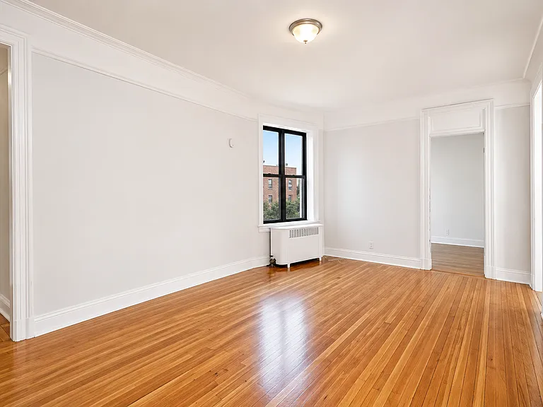 138 Haven Ave #24D — Photo 2