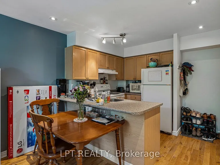 7 Shank St #704 — Photo 18