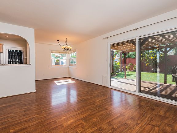 3rd image of 5062 Mount Casas Dr