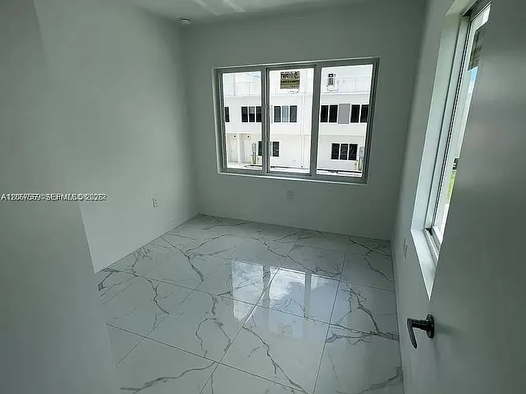 25859 SW 144th Ct — Photo 11
