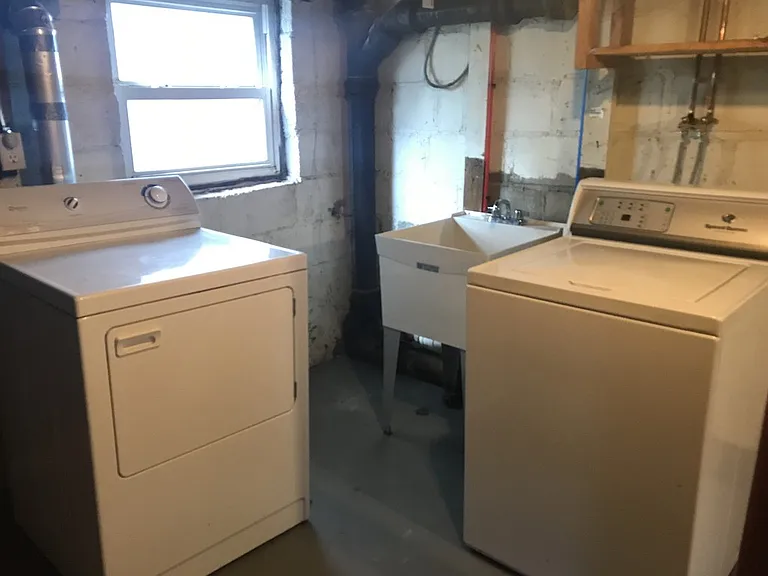 123 Dakin Rd — Photo 33