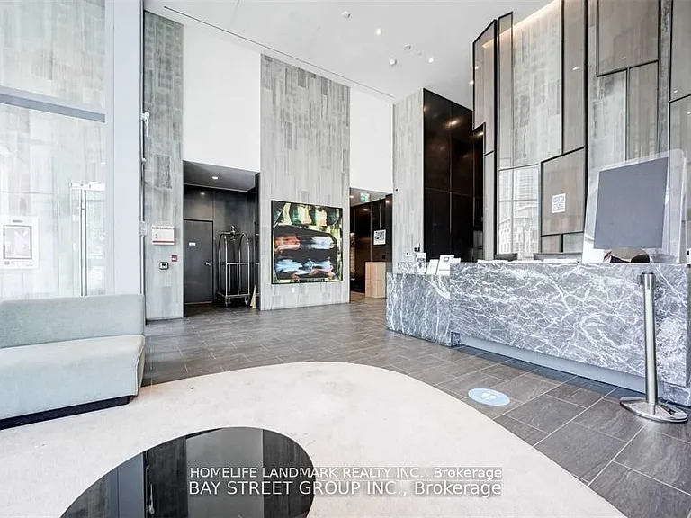 27 Bathurst St #1113 — Photo 2