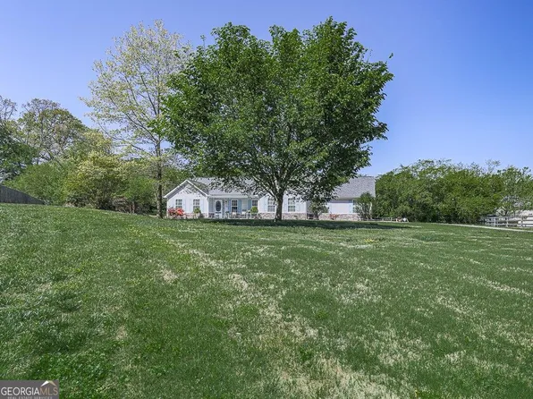 56 Jacobs Bnd, Talking Rock, GA 30175