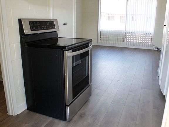 5th image of 1697 Nana St APT 9