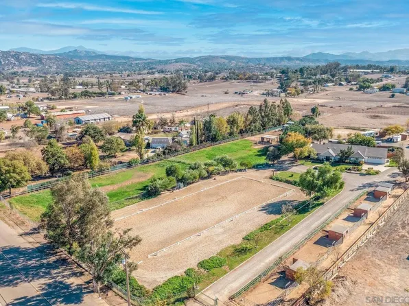 744 W Haverford Rd, Ramona, CA 92065