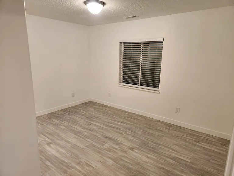 13142 S Bilston Ln — Photo 14