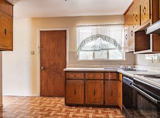 1404 Oakdale St, El Paso, TX 79925