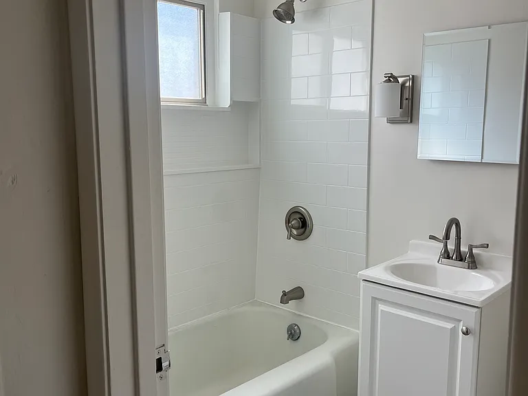 111 G St #1 — Photo 6