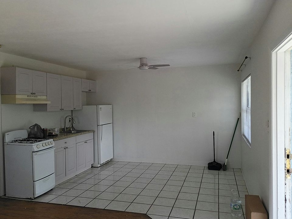 Large kitchen
