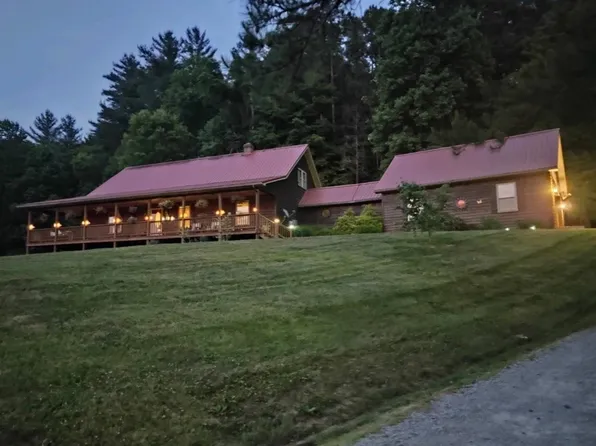 579 Spoon Branch Rd, Burkesville, KY 42717