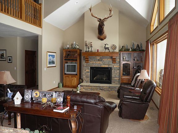 2nd image of 137 County Rd 662