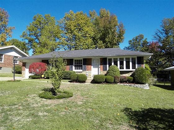 2nd image of 1215 Forest Home Dr