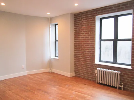 Rented by Bohemia Realty Group | media 1