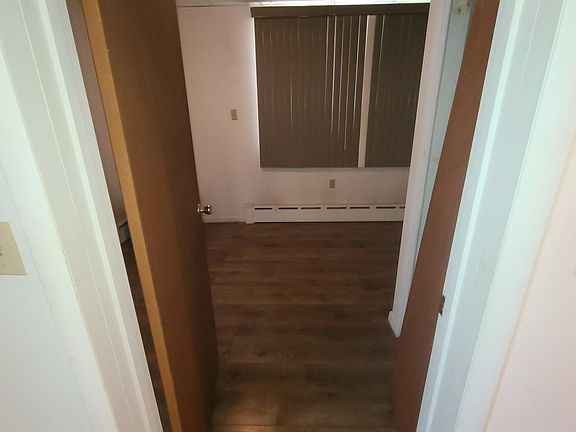 2nd image of 204 Charles St #B