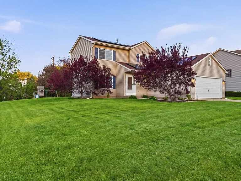 950 Donnelly Pl — Photo 7