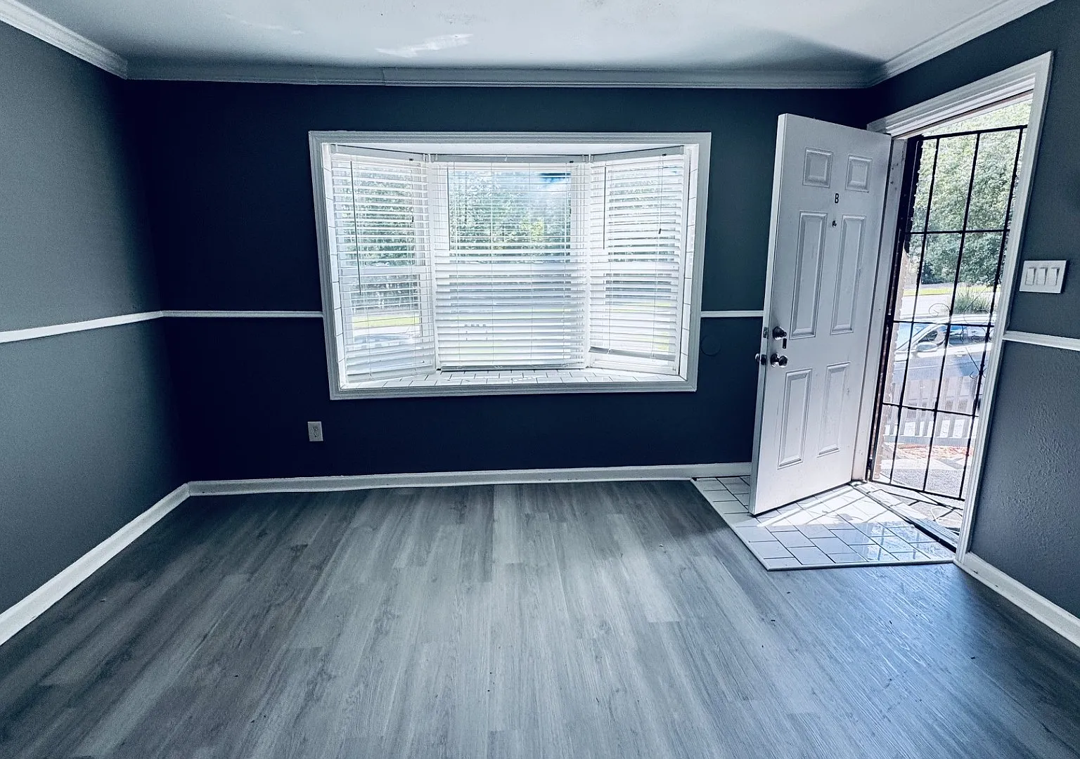 811 Garden Walk Boulevard - B — Photo 3