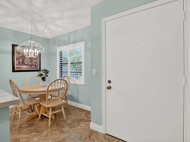 23345 Carolwood Ln #205 — Photo 9