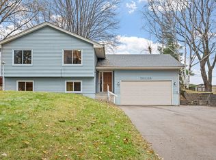 14586 Tyrol Dr, Shakopee, MN 55379