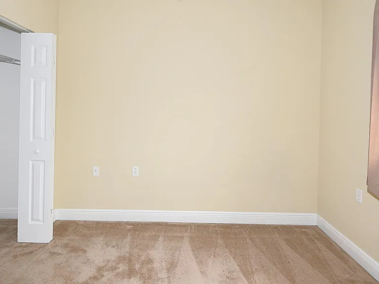5075 SE Mariner Garden Cir — Photo 3