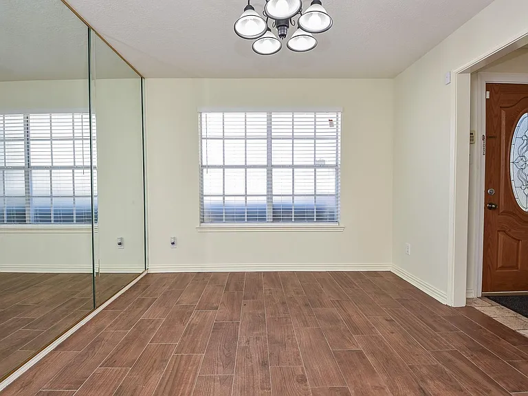 4026 Almond Lake Dr — Photo 10