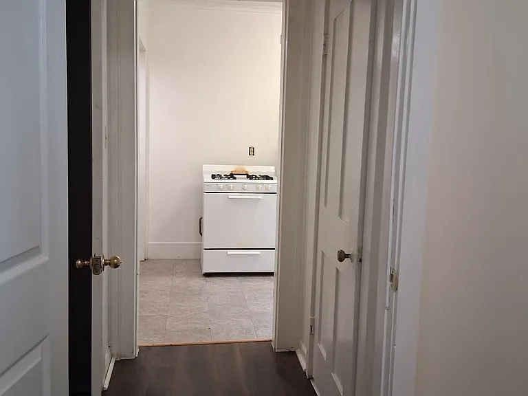 358 Front St #5 — Photo 6