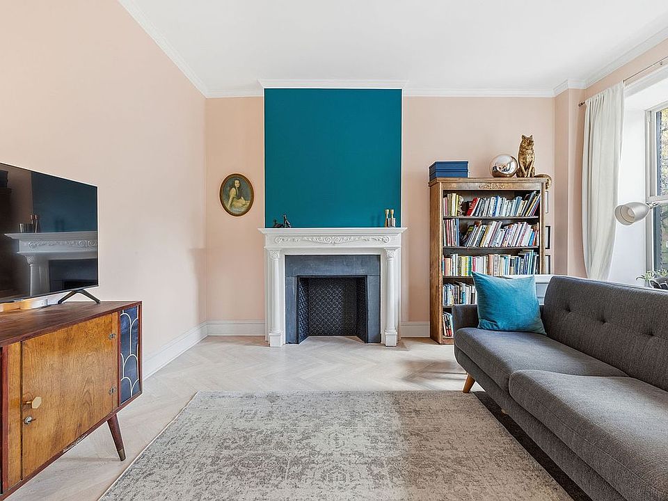 1st image of 109 W 82nd St APT 2A