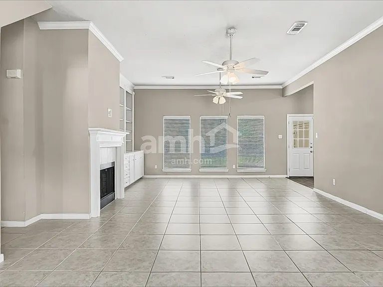 13143 Mills River St — Photo 6