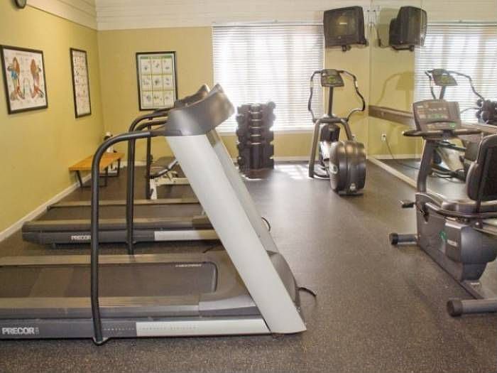 Fitness Ctr & Clubhouse