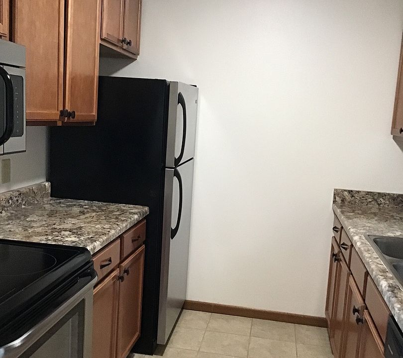2nd image of 7701 Radcliffe Dr APT A
