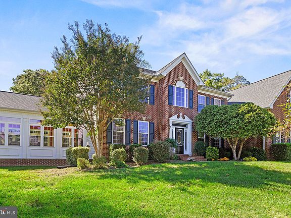 4th image of 23024 Holloway Ct