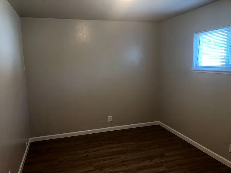 125 College St #1-7 — Photo 2