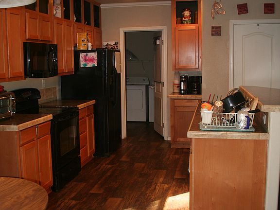 4th image of 24839 Oak Ln